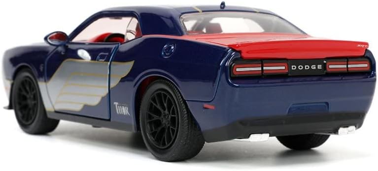 Модельтойкары 2015 Dodge Challenger SRT Hellcat с фигура на Тора, Отлитой под налягане - Jada Toys 32186 - Хвърли