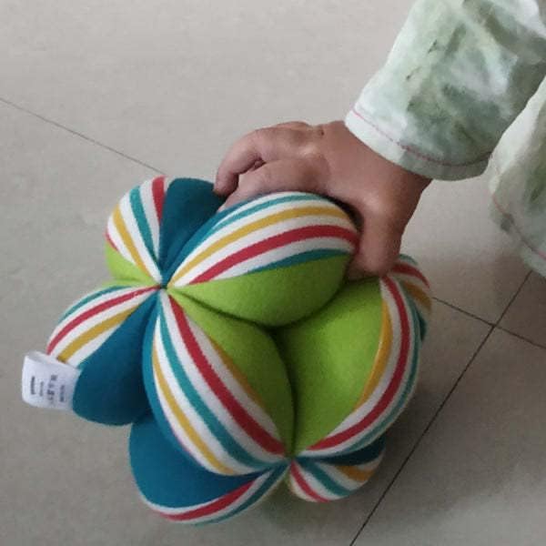 Плюшено топка Shumee и Многоцветен Плюшено Fabriac BLL за Бебета | Сетивни умения и малки моторика
